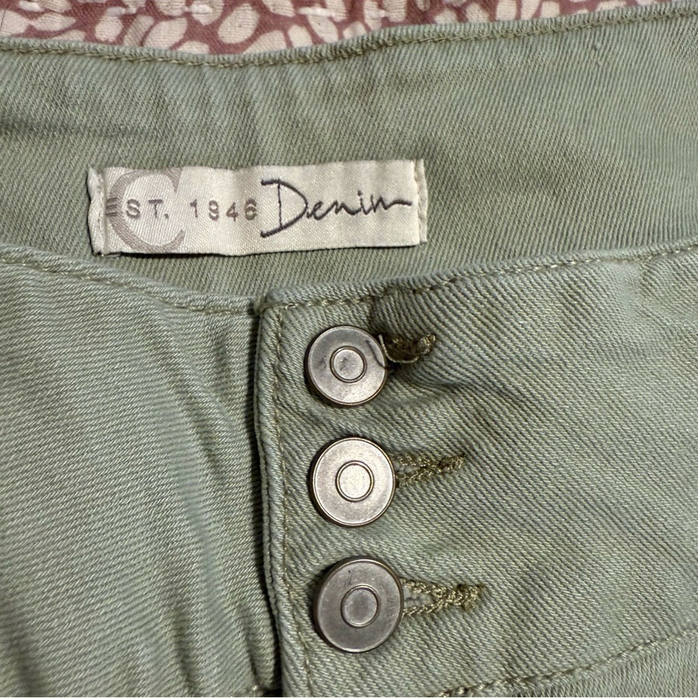 Est. 1946 Denim Sage Green Super Hi-Rise Flare Distressed Jeans 18WP Fringe Hem - Picture 9 of 13